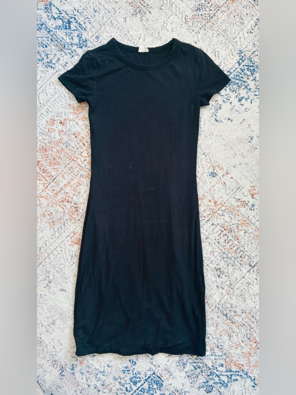 Aritzia Wilfred Free Classic Black Short Sleeve Bodycon Dress size 2XS